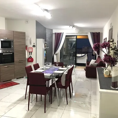 Apartment Sea View 2 Bed Close To *