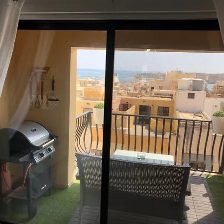Apartman Sea View 2 Bed Close To *