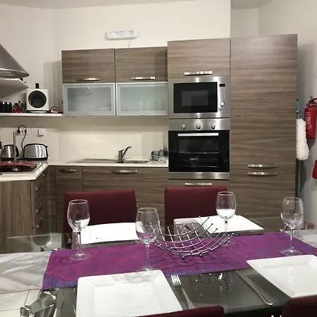 Sea View 2 Bed Close To * Marsaskala