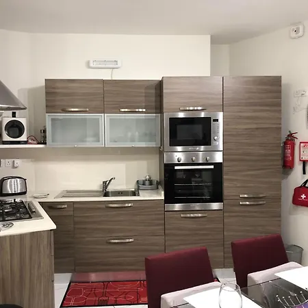 Sea View 2 Bed Close To * Marsaskala