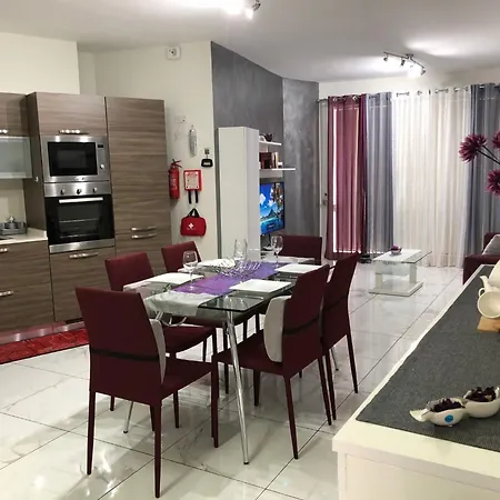 Sea View 2 Bed Close To * Marsaskala