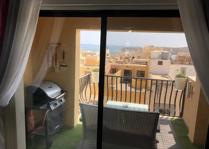 Apartment Sea View 2 Bed Close To *