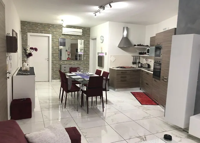 Sea View 2 Bed Close To * Marsaskala